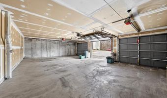 1327 Holgate Dr C, Ballwin, MO 63021