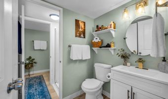 111 KAHULUI BEACH Rd B214, Kahului, HI 96732