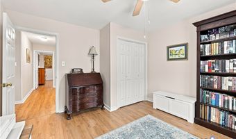 154 Arlington Sq, Ashland, VA 23005