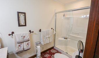 250 S 5th St, Barlow, KY 42024