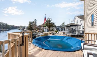 20 Dune Dr, Bayville, NJ 08721