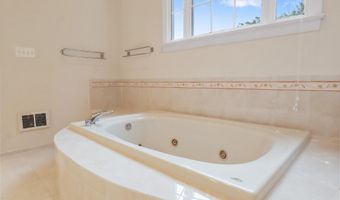 13309 BIG CEDAR Ln, Bowie, MD 20720