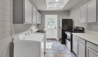 108 Mourning Dove Dr, Bonneau, SC 29431