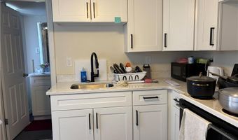 437 Allen St, Allentown, PA 18102