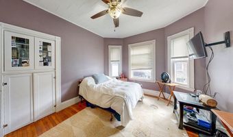14 Bayard St, Boston, MA 02134