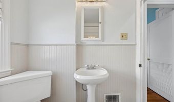 1155 EASTON Rd, Abington, PA 19001