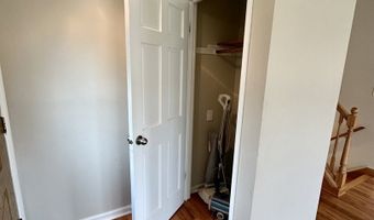 1243 S Mitchell Ave, Arlington Heights, IL 60005