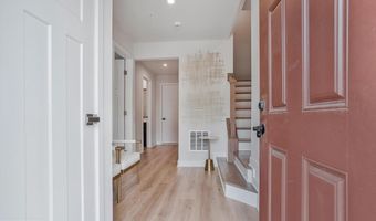 138 SUMMIT POINT Blvd, Bowie, MD 20716