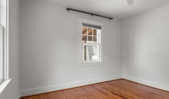 2 HIGHLAND Ave, Annapolis, MD 21403