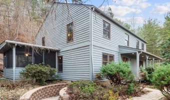 211 W Sondley Dr, Asheville, NC 28805