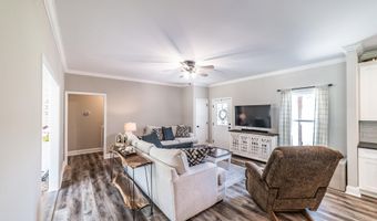619 Crestman Dr, Arab, AL 35016