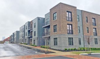 1020 Lusso Ave 200, Columbus, OH 43201