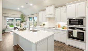 216 Seminole Trl, Alvarado, TX 76009
