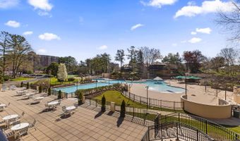205 YOAKUM Pkwy 210, Alexandria, VA 22304