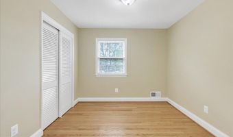 664 GREENBRIER St, Arlington, VA 22204