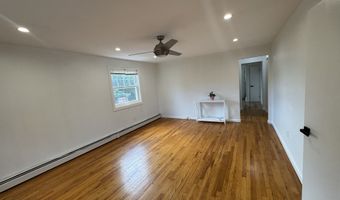 294 Robin St, Bridgeport, CT 06606