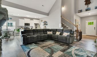 11741 Dolly Pond Rd, Birchwood, TN 37308