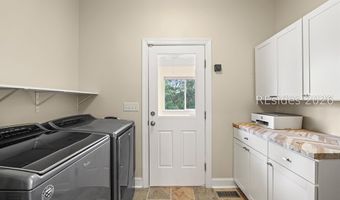6 White Pond Blvd, Beaufort, SC 29902