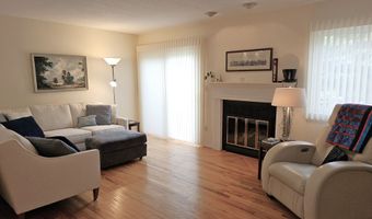 47 Jerimoth Dr 47, Branford, CT 06405