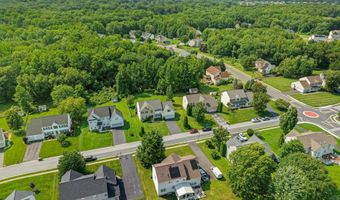 27 WHIRLAWAY Dr, Bear, DE 19701