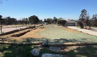 94 Marathon Rd, Altadena, CA 91001