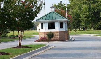 76 Club House Dr, Arapahoe, NC 28510