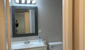 1420 Truman St SE 3C, Albuquerque, NM 87108