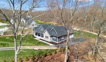 63 Forrest Ln, Charlestown, RI 02813