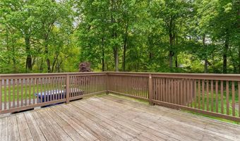65 Redland Ave, East Providence, RI 02916