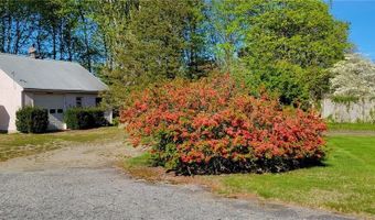 154 Essex Rd, North Kingstown, RI 02852