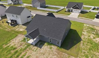 823 Mulligan Dr, Ayden, NC 28513