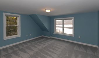 135 Middlesex Ave, Chester, CT 06412