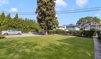 20 Berkeley Ave 2, Newport, RI 02840