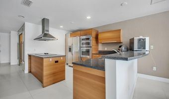 2950 NE 188th St 421, Aventura, FL 33180
