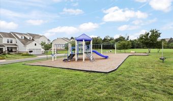 22773 ORCHARD GROVE Dr, Ashburn, VA 20148