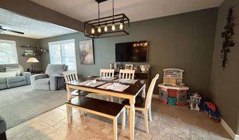 8498 Seattle Slew Ln, Indianapolis, IN 46217