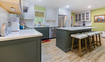 71 Pope Ln, Albrightsville, PA 18210