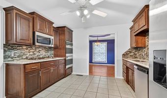 615 Clear Creek Rd, Alma, AR 72921