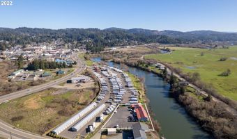 751 W RIVERSIDE Dr, Coquille, OR 97423