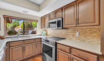 37300 N TOM DARLINGTON Dr K, Carefree, AZ 85377