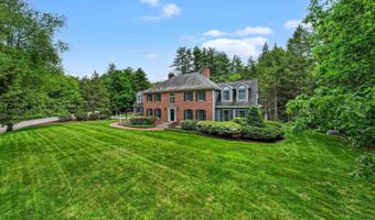 76 Plummer Rd, Bedford, NH 03110