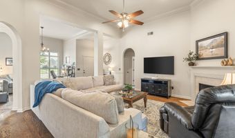 660 BARKLEY Cir, Alabaster, AL 35007