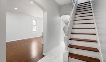 442 AVENUE E, Bayonne, NJ 07002