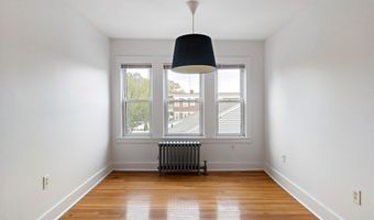 699 Hyde Park Ave 6, Boston, MA 02131