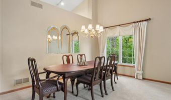 12783 Falcon Dr, Apple Valley, MN 55124