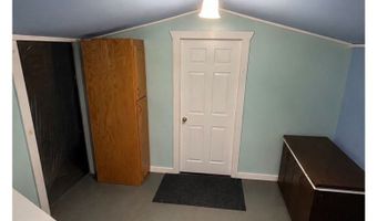 185 Maple St, Andover, OH 44003
