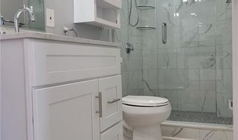 78 Railroad St, Central Falls, RI 02863