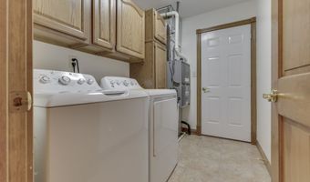 8896 Classic View Dr, Indianapolis, IN 46217