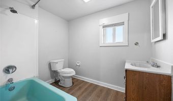 2648 S 18th St, Airville, PA 15210