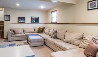 9 Kennebec Cir, Bath, ME 04530